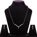 Shimti alloy gold plated gold black white jewellery set pack of 1 black