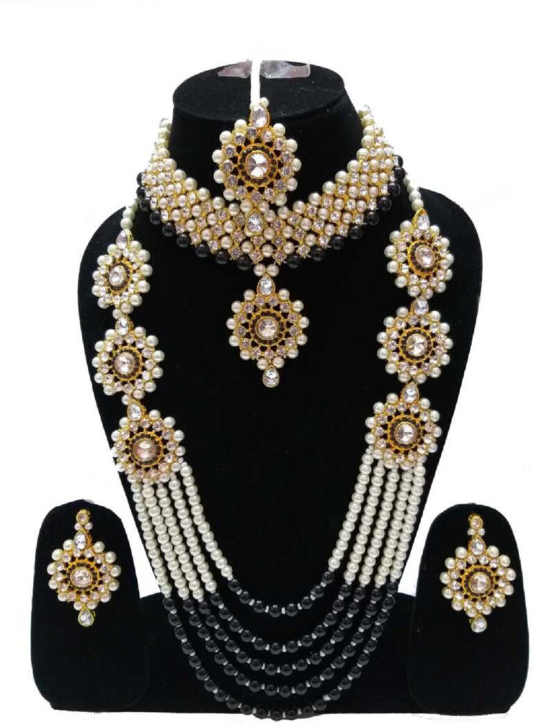 Shimti Brass Gold-plated Black Jewellery Set – Black