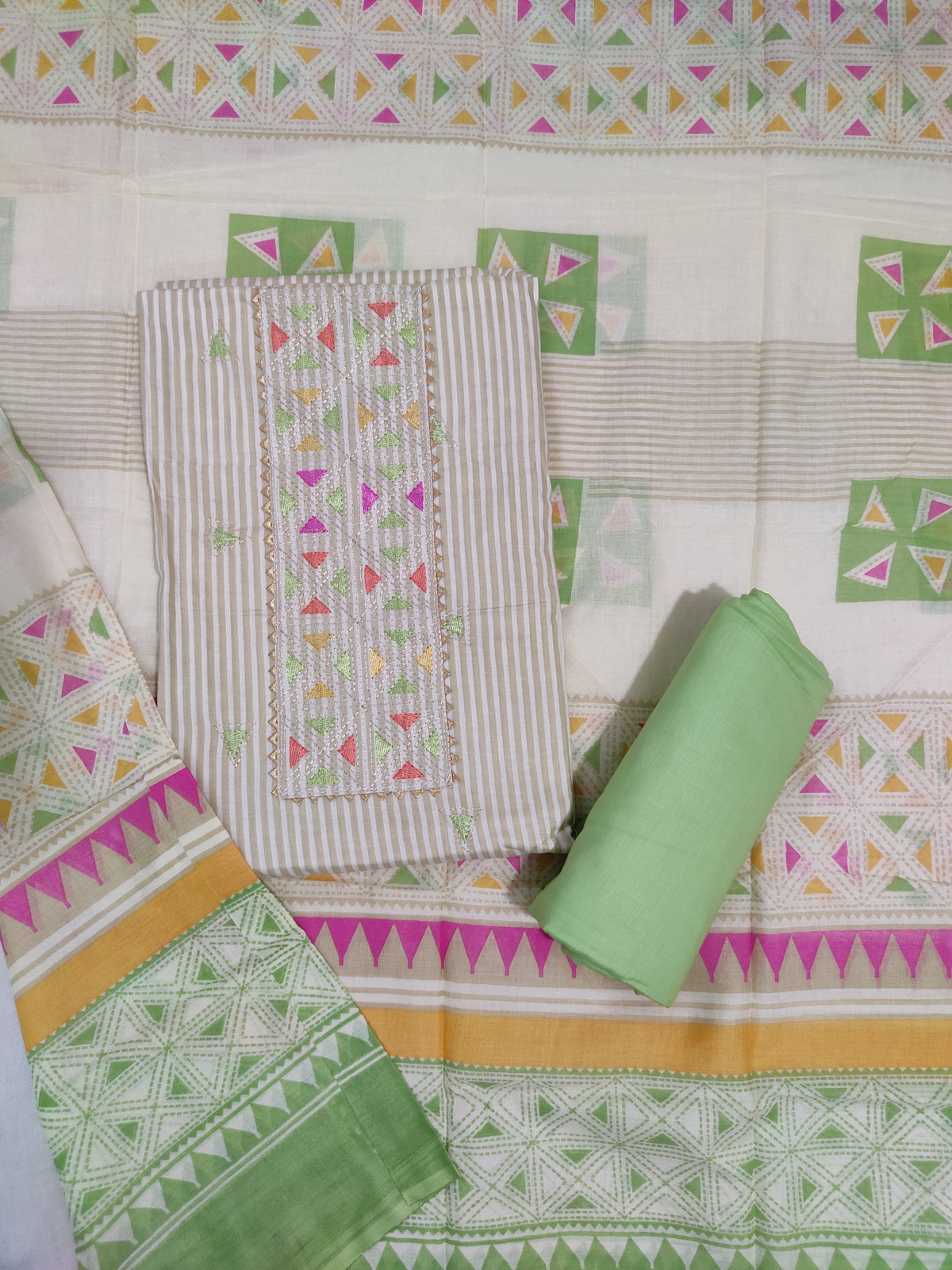 Shimti Cotton Blend Printed Salwar Suit Material – Green