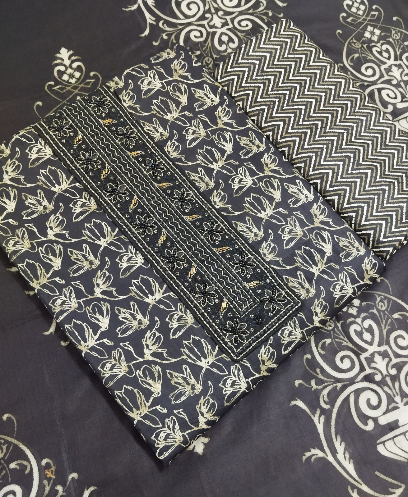 Shimti Pure Cotton Embroidered, Printed Salwar Suit Material – Black – view 2