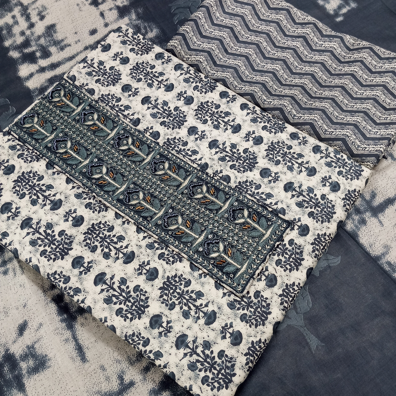 Shimti Pure Cotton Embroidered, Printed Salwar Suit Material – Dark Grey Blue – view 2