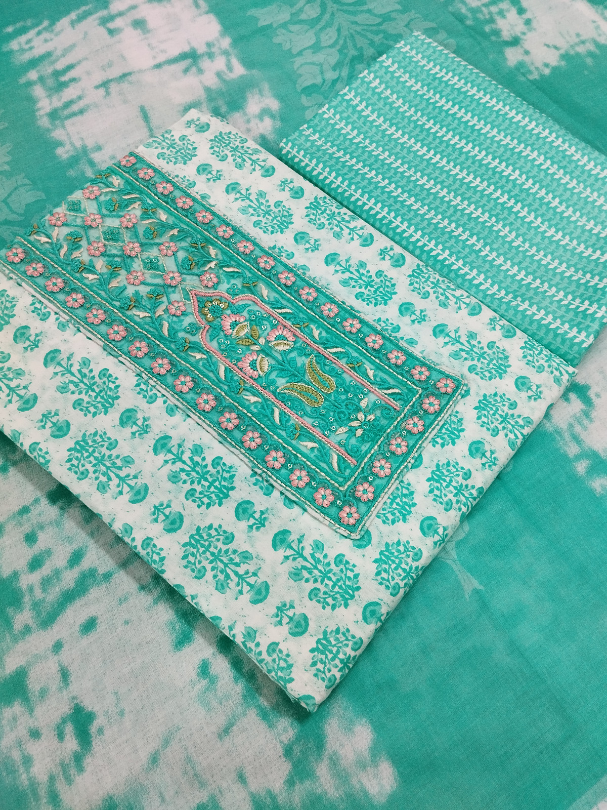 Shimti Pure Cotton Embroidered Salwar Suit Material – Green – view 2